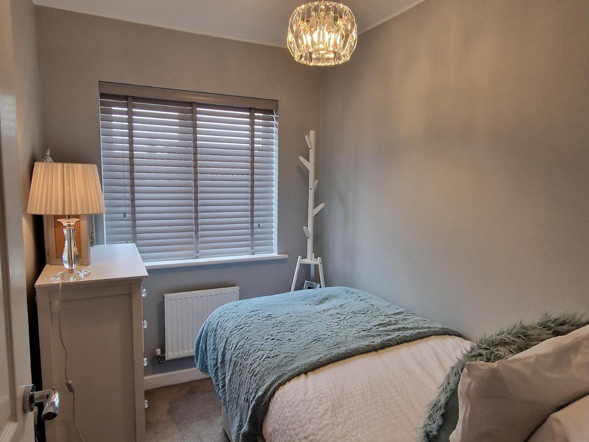 Norwich, Lavender House, 3 Bedroom House, Private Parking And Garden * NWI