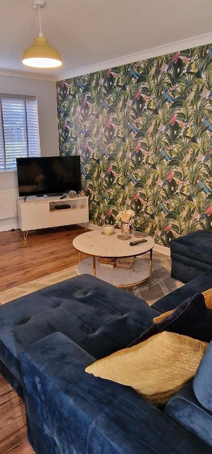 Norwich, Lavender House, 3 Bedroom House, Private Parking And Garden Hébergement de vacances NWI